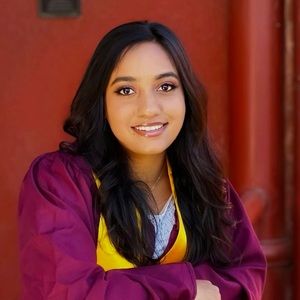 Meet your Posher, Nency